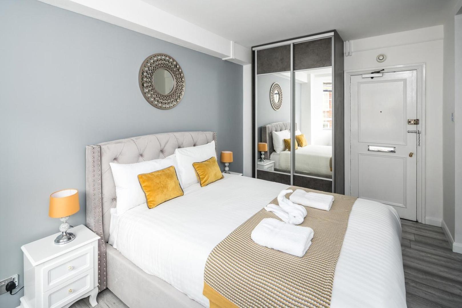 New Sleek & Modern Studio In The Heart Of Chelsea London Eksteriør billede